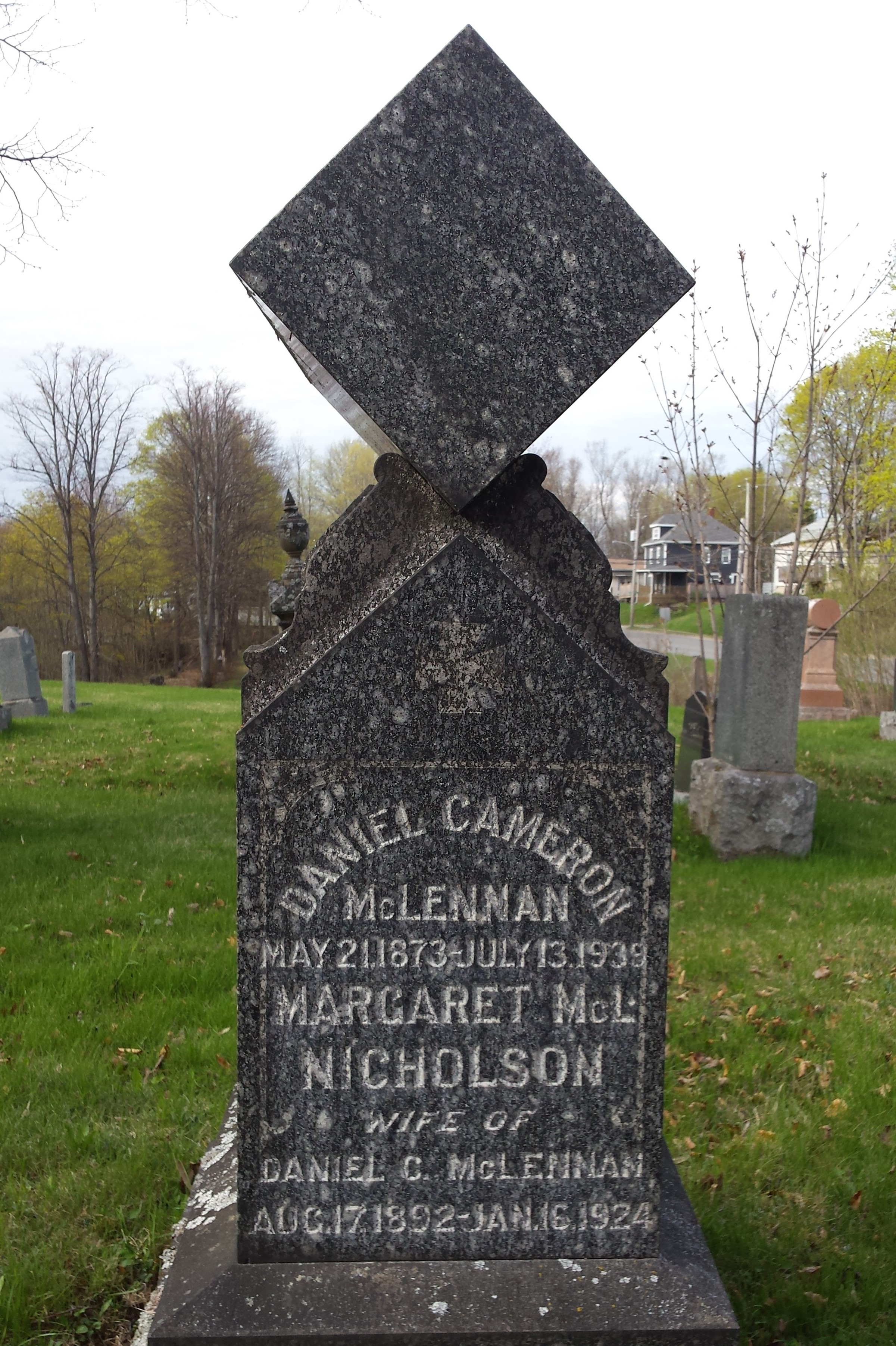 Photo of headstones/Daniel Cameron McLennan 1873-1939 hdstn Riverview cem Pictou